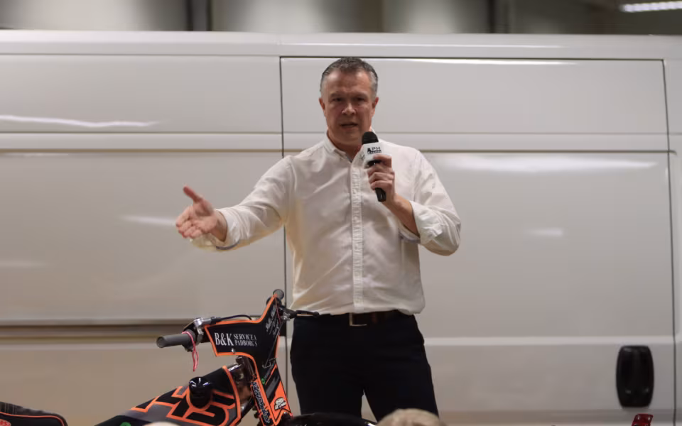 Speedwayfans samledes til sæsonstartaften