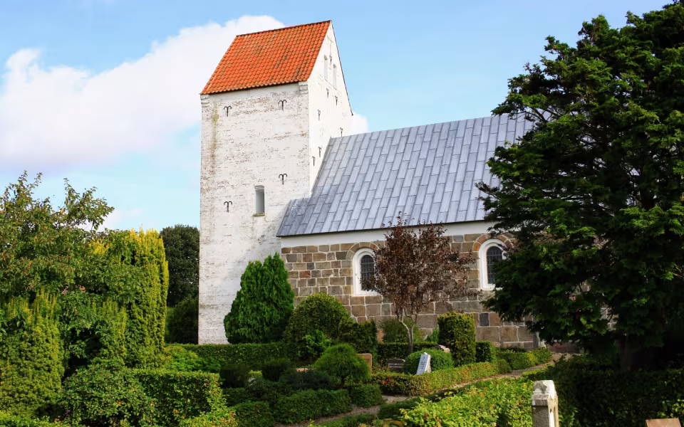 Kvong Kirke