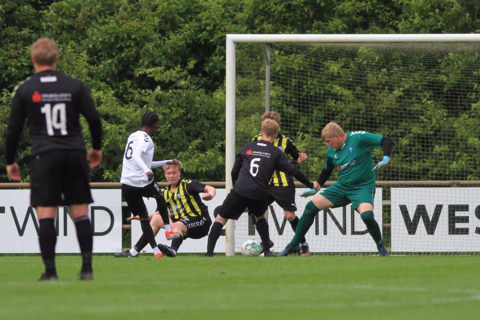Noah Munk bringer Varde på 1-0