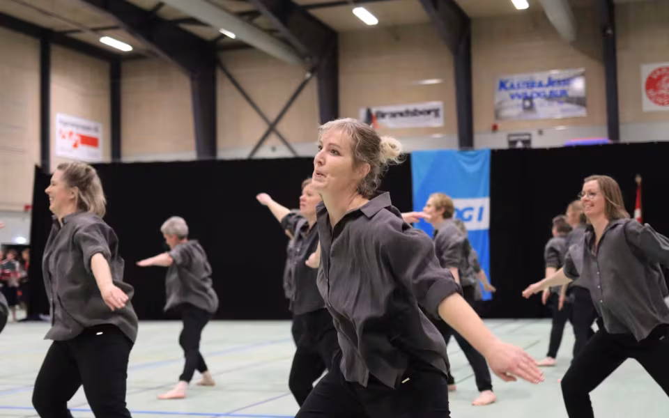 Stående applaus til seniorholdene