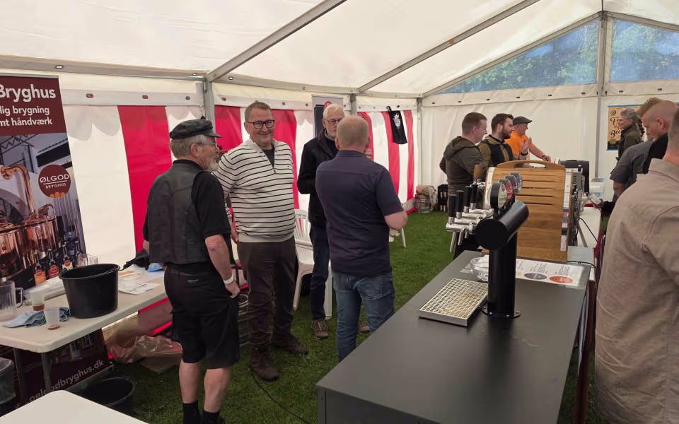 Ølgod BEER Festival 2026 bød på smag, musik og fællesskab - Se billeder fra dagen.