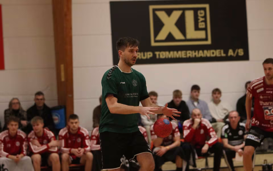 Blåbjerg HK  fejrer håndboldfest trods nederlag