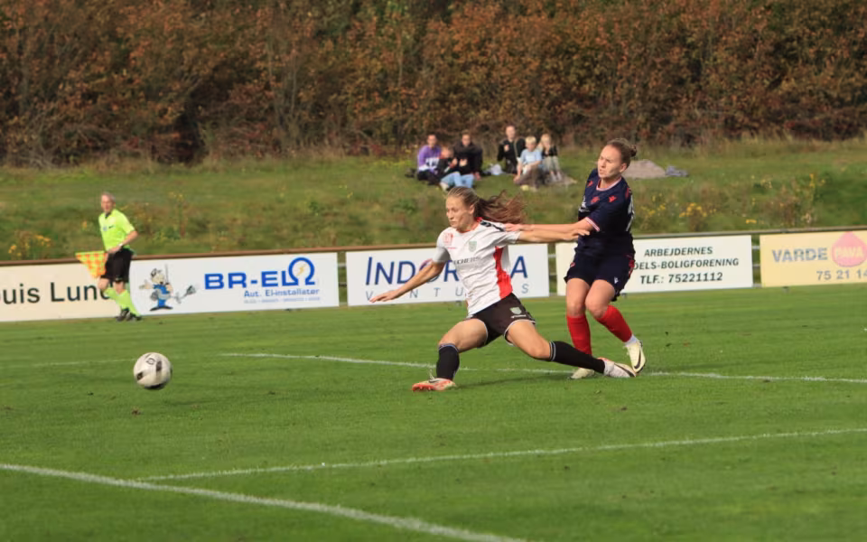 Varde IF vinder over AaB 2-1