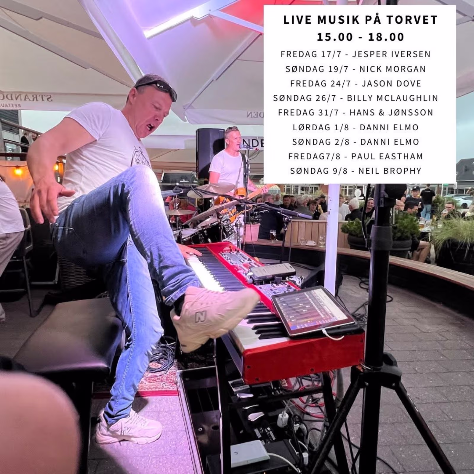 Sommermusik midt i Henne