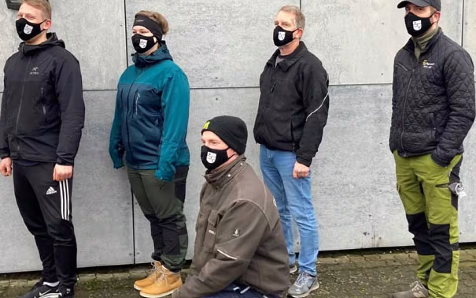 Coronavenlig juletræsindsamling