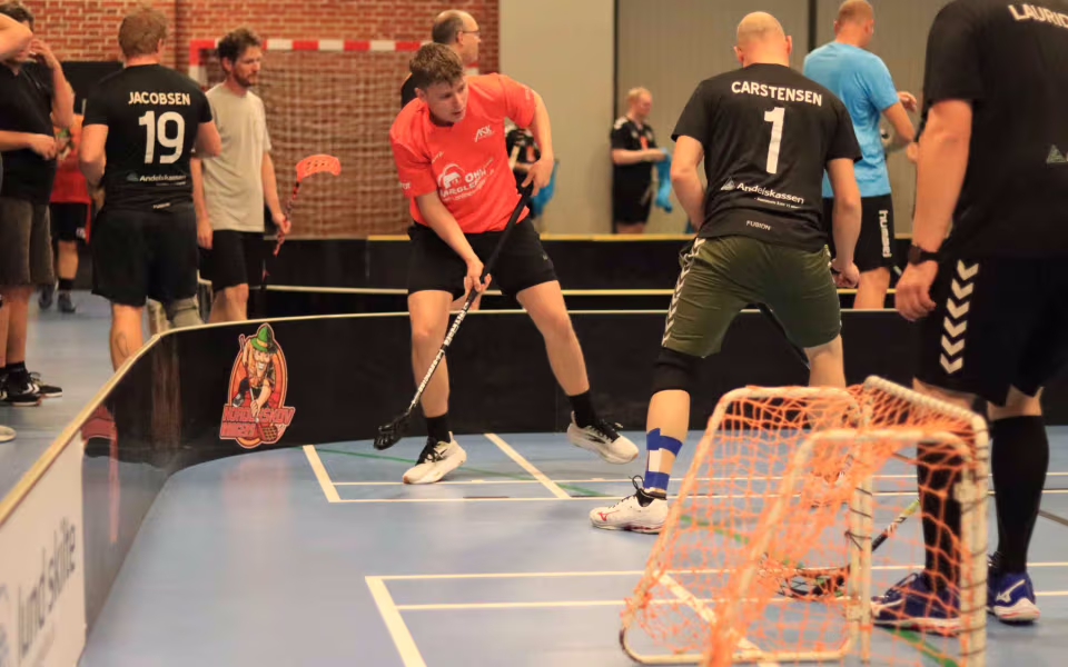 Floorball-sæson skudt i gang