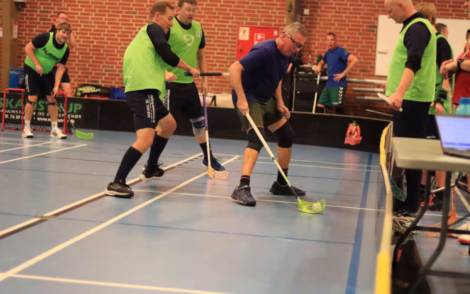 Floorball-sæson skudt i gang