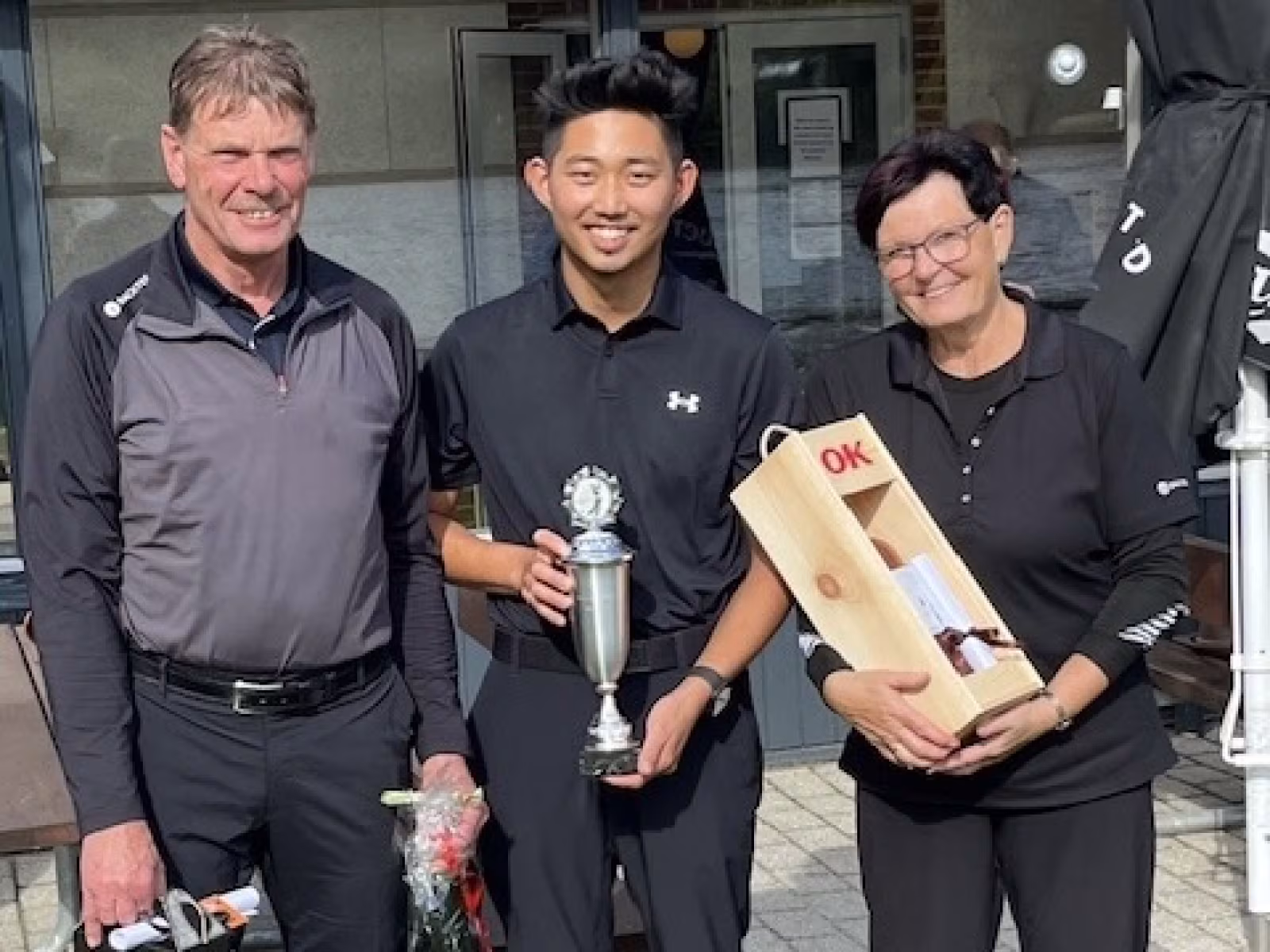 Tre vindere kåret i golfmatch