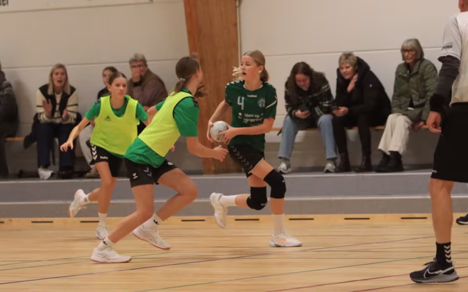 Blåbjergs U-13-piger topper rækken