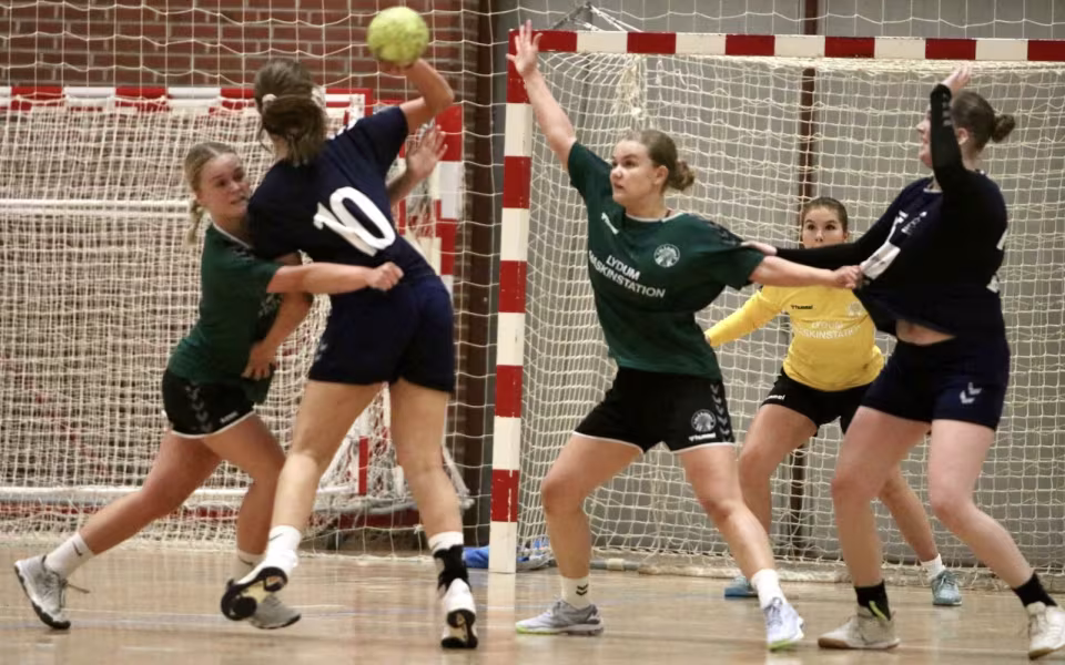 Endelig sejr til Blåbjergs U-19 piger