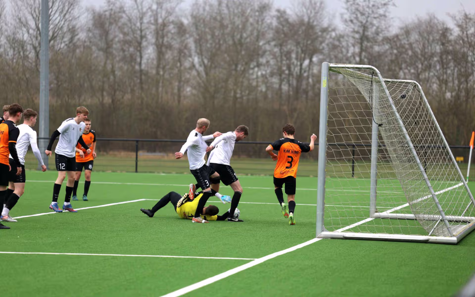 Kampreferat: Helle FC senior S1 – Varde S1  2-0