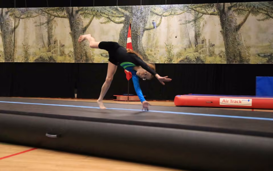 Forårsstemning i Outrup med GUB Gymnastik