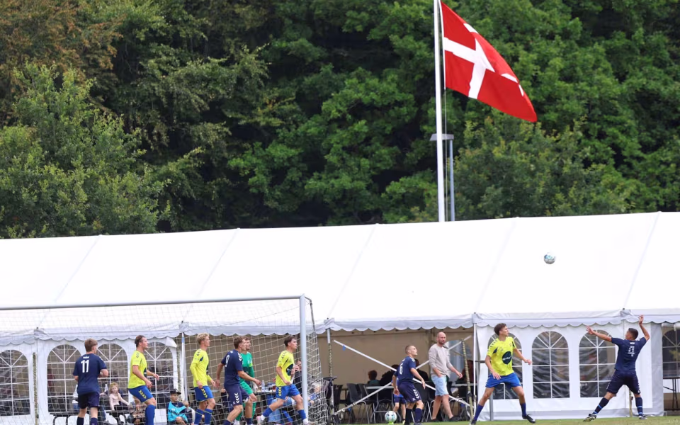 HTS-serie 1 åbner efterårssæsonen med fortjent 3-0-sejr - Se filmklip fra kampen