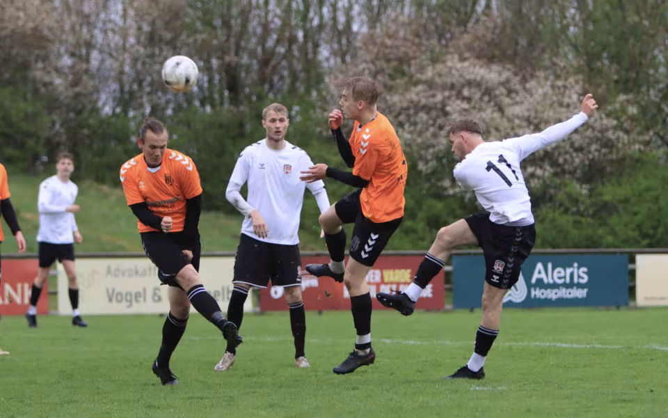 Varde taber klart til Helle FC