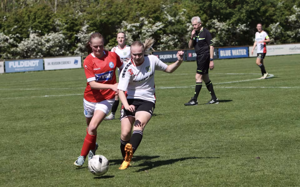 Varde U-19 piger sejrer hjemme