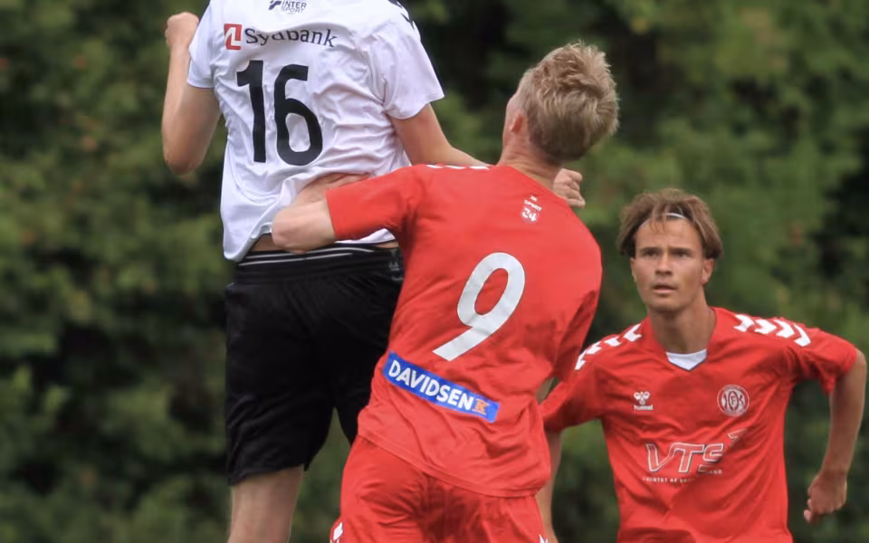 Varde tromlede mod puljetoppen