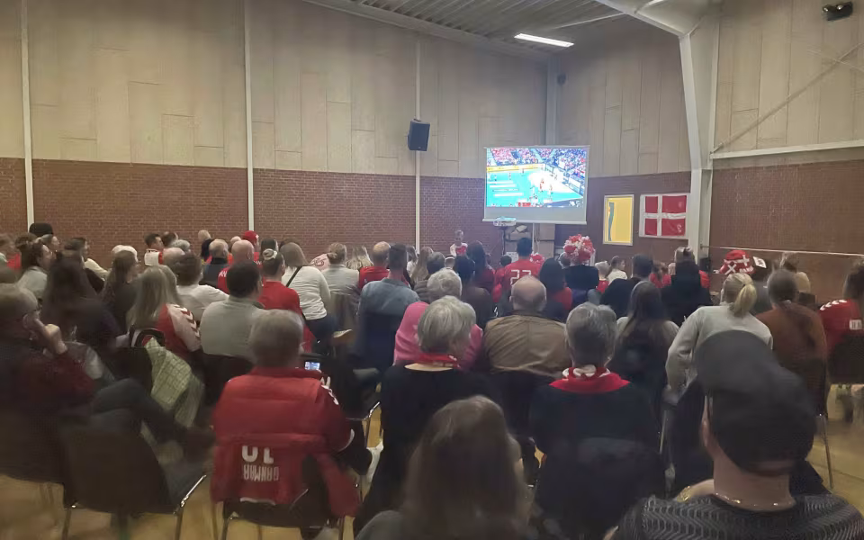 Stor Tilslutning Til VM-fest i Outrup