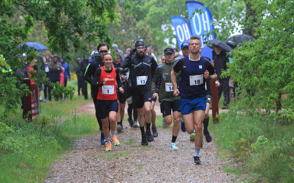 Løbefest trods regn i Ho