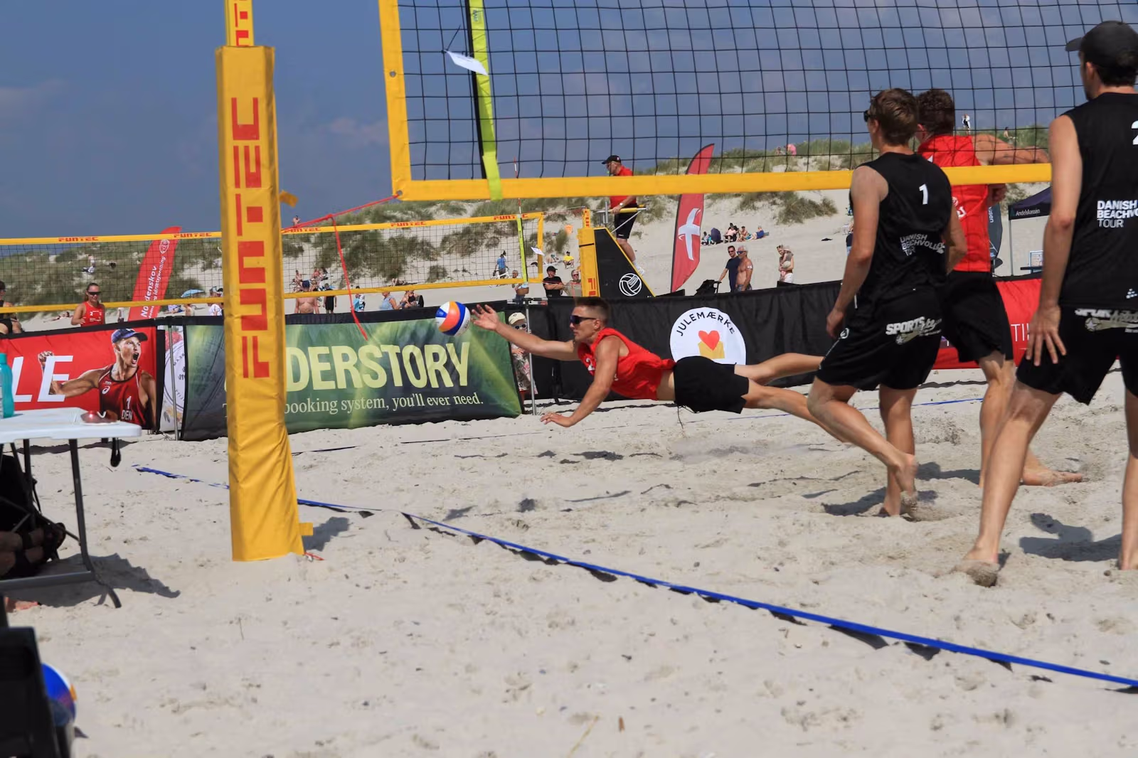 Beachvolleyfest ved Vesterhavet