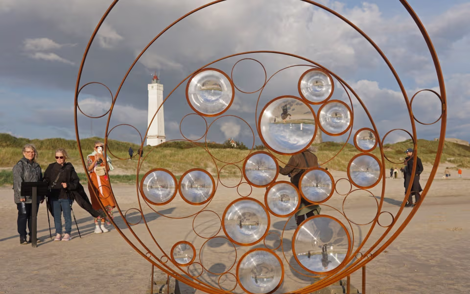 Kunstudstilling åbner ved Blåvand Strand
