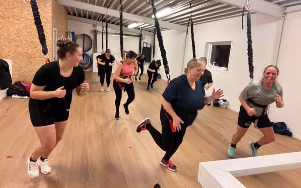 Sjov og skånsom bungee fitness