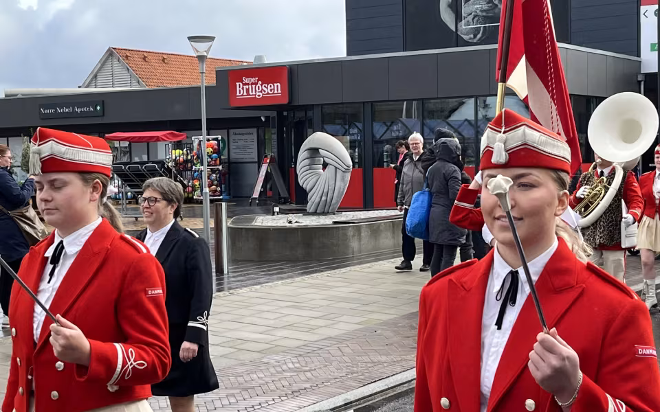 NEWL GÅR AMOK