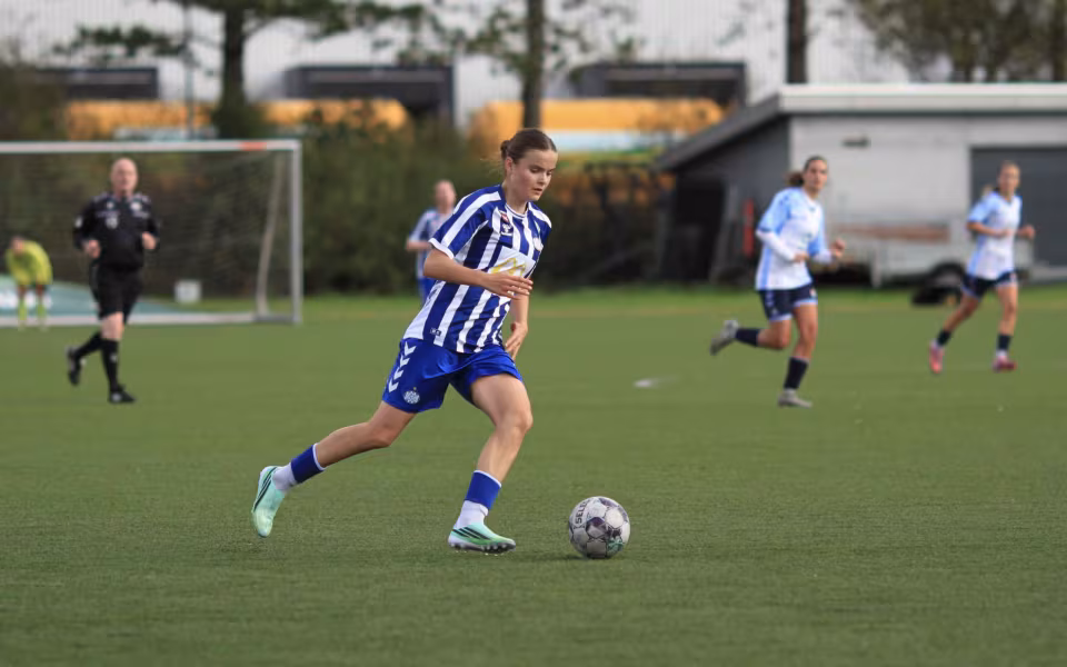 EfB-piger modstod presset og sejrede