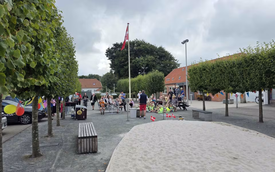 Billeder fra festlig indvielse af Tistrup By-Strand