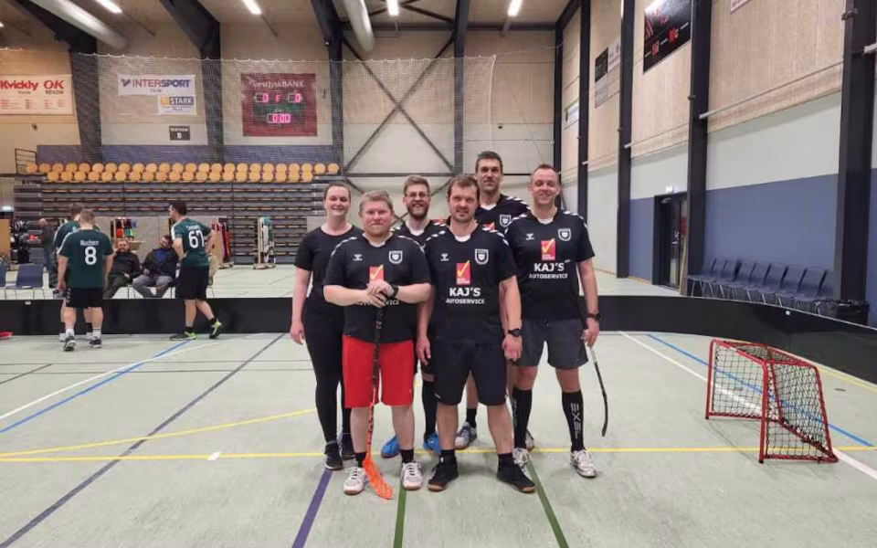 Varde-mesterskab i floorball afholdt