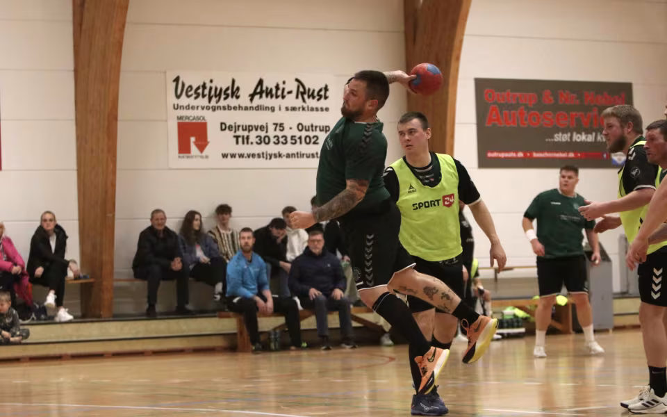 Blåbjerg HK taber sæsonåbner