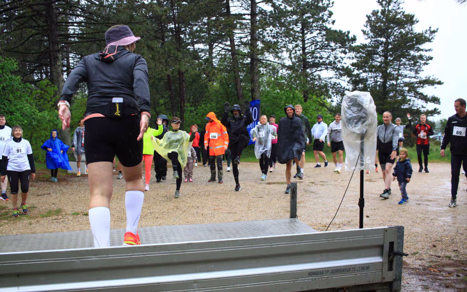 Løbefest trods regn i Ho