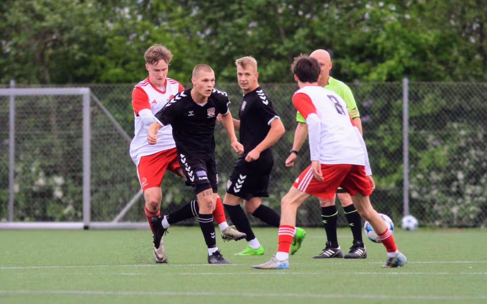 Varde IF spillede uafgjort topkamp