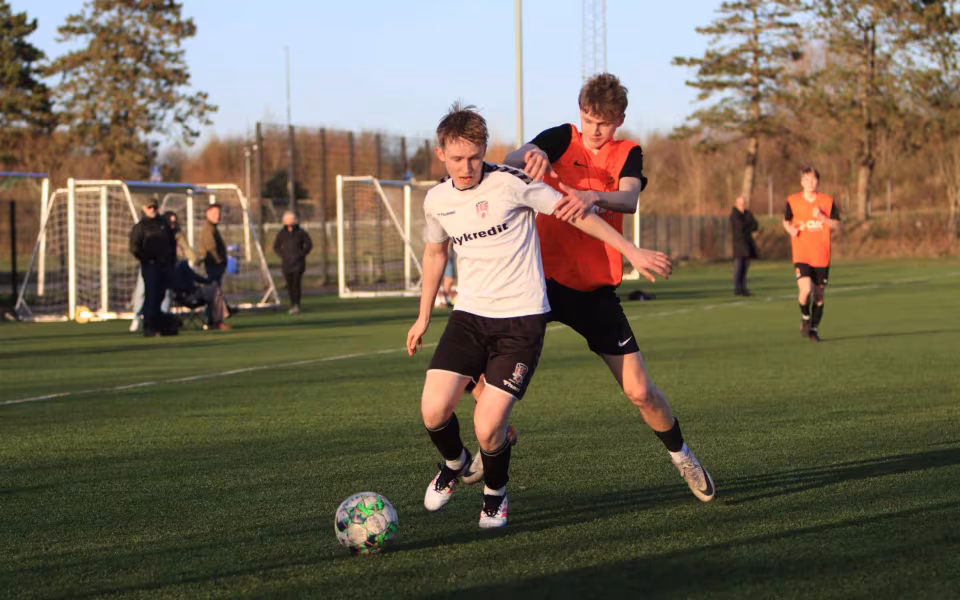 Varde U-19 Vinder 6-0 Over SGI/SSK