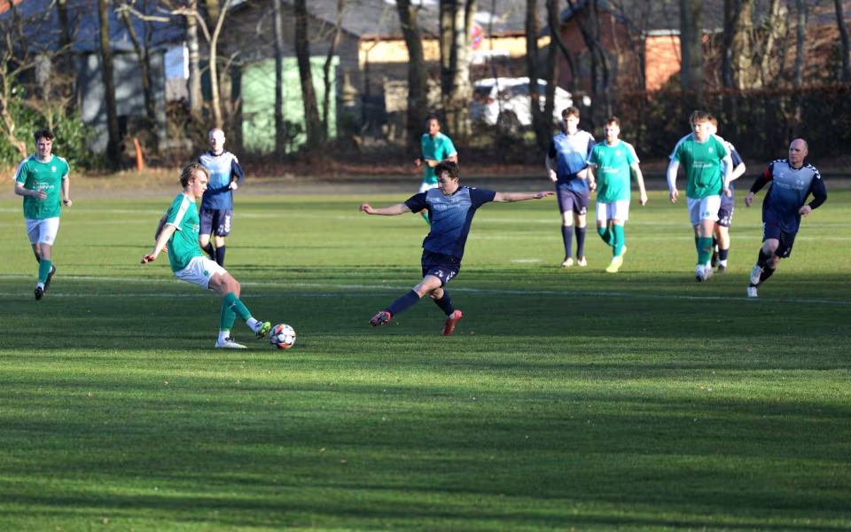 Sejr til HTS serie 4 herre på udebane mod Skjerns anden hold med 2-1 til HTS.