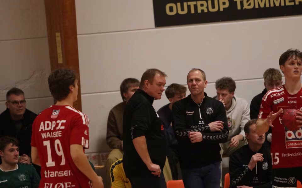 Blåbjerg HK  fejrer håndboldfest trods nederlag