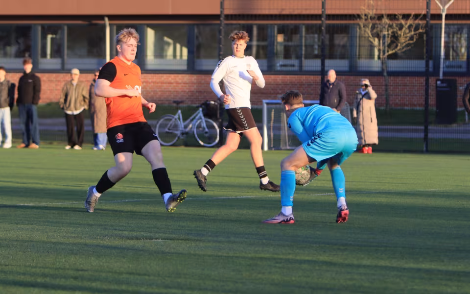 Varde U-19 Vinder 6-0 Over SGI/SSK