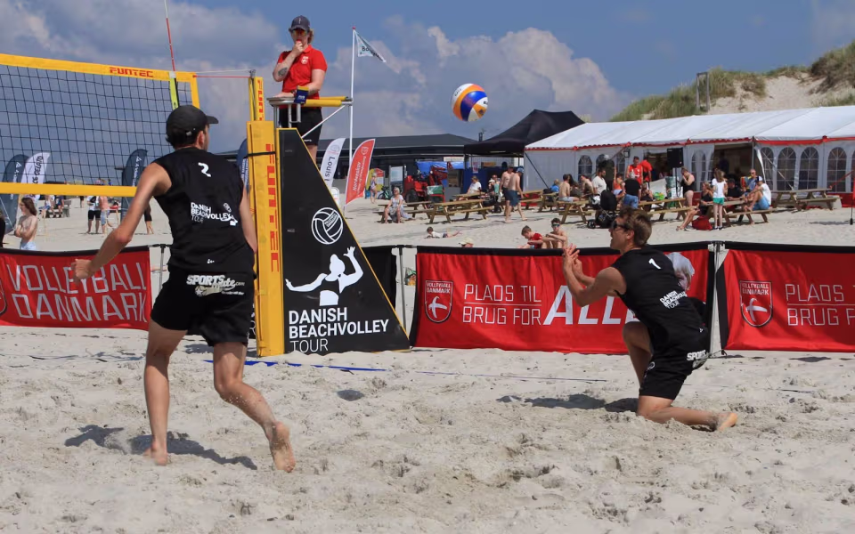 Beachvolleyfest ved Vesterhavet