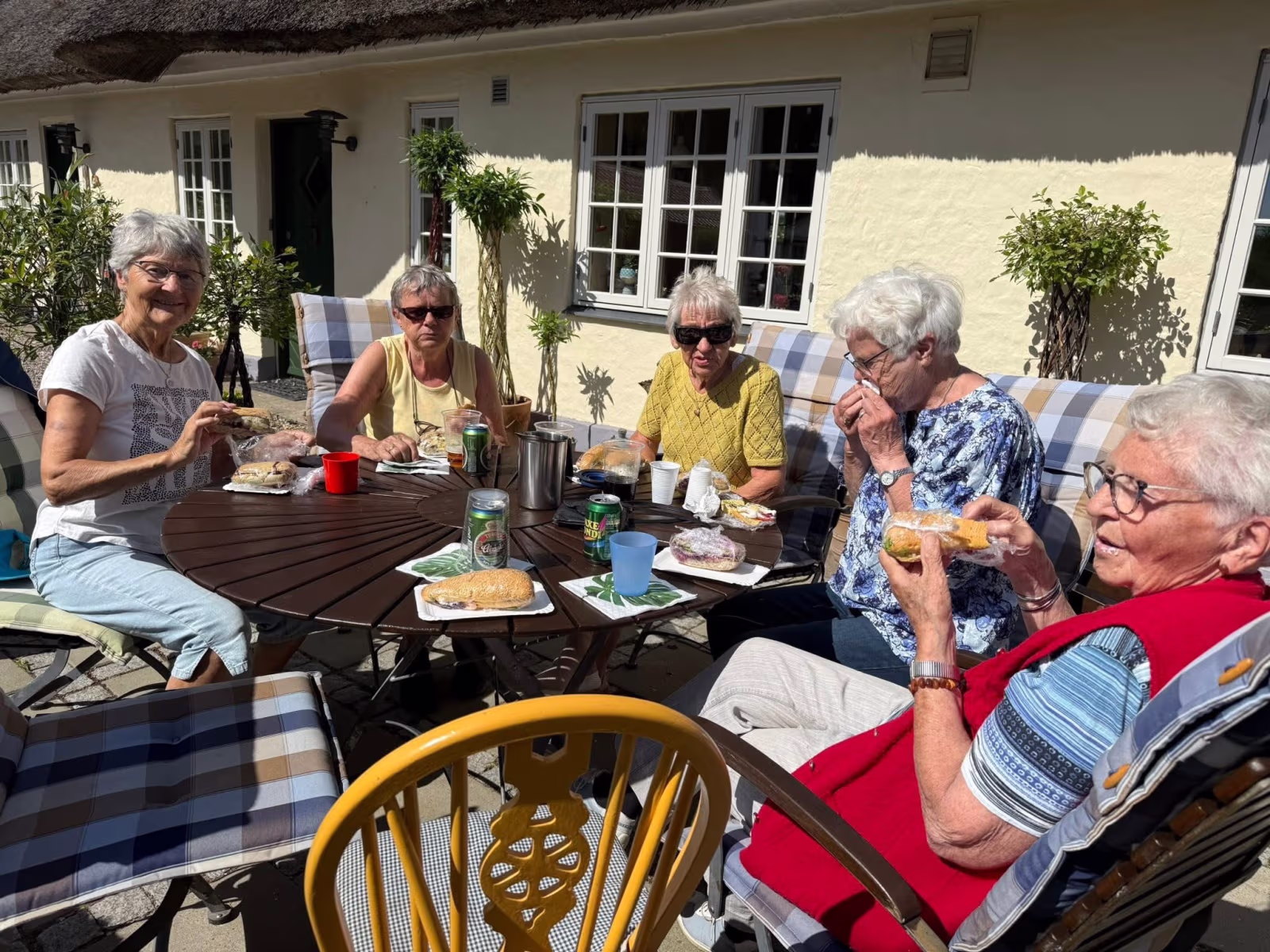 Midsommerstemning i haven