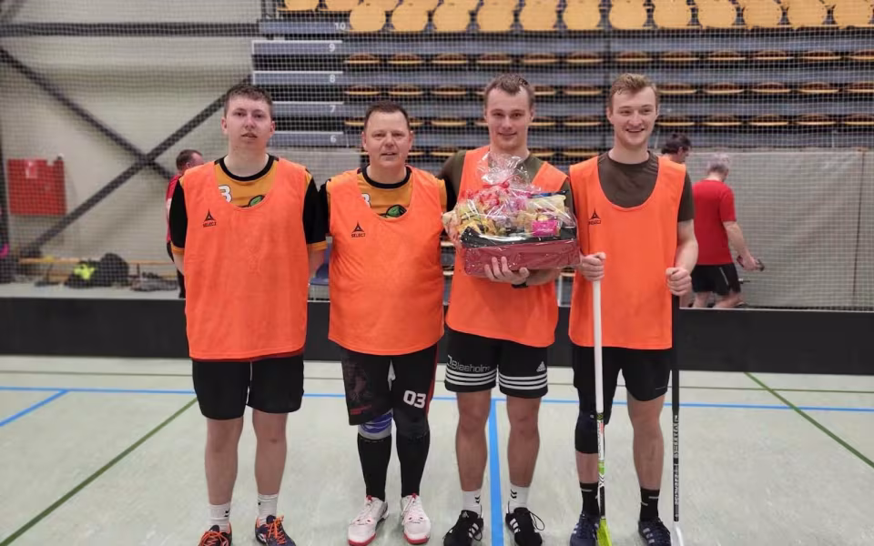Varde-mesterskab i floorball afholdt