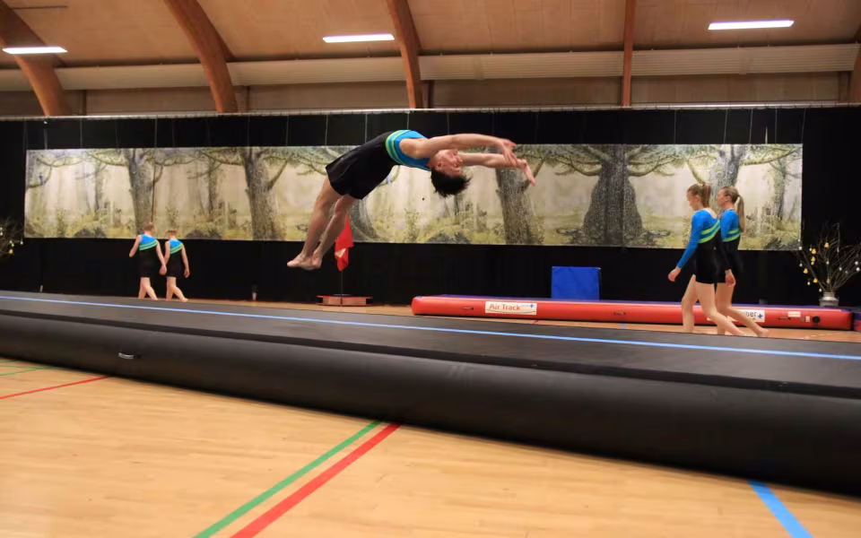 Forårsstemning i Outrup med GUB Gymnastik