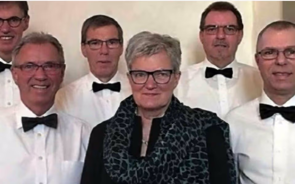 Syng med - julekoncert med "Søskendekoret Olesen" i Hodde Forsamlingshus
