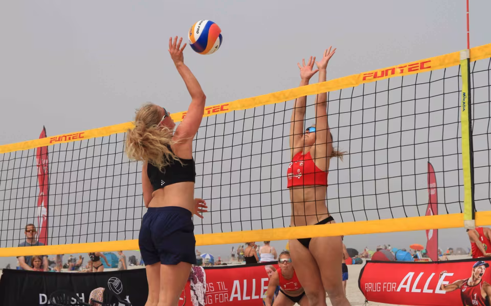Semifinaler i beachvolley ved Henne
