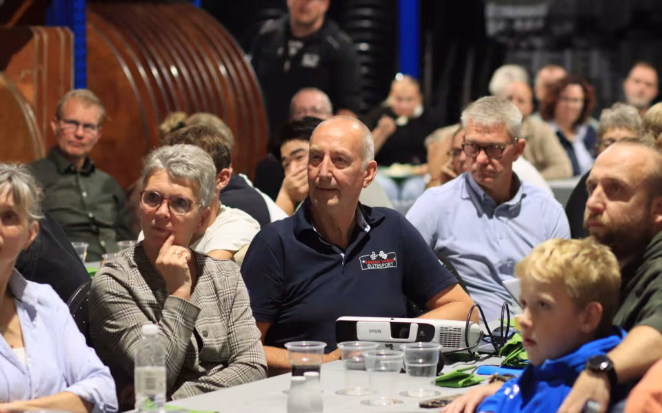 Verdensmester kastede glans over sponsoraften