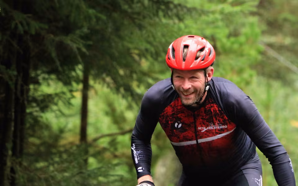 Mountainbike ryttere imponerede trods vådt vejr