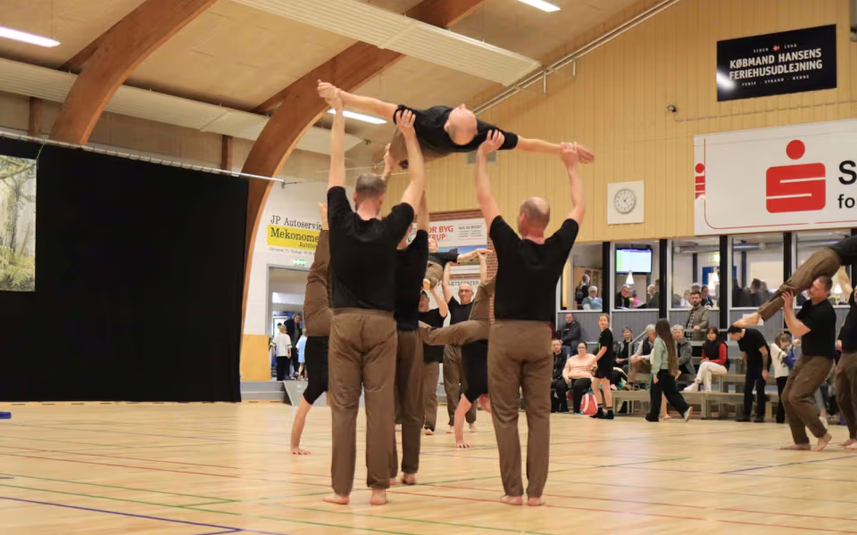 Herregodt på gulvet i Outrup