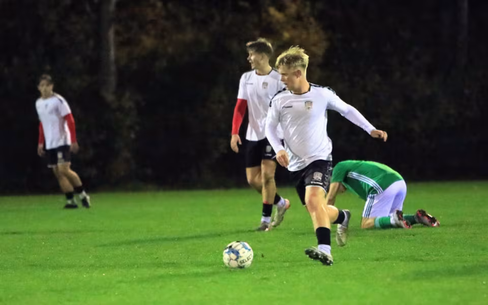 Varde IF Fodbold Nedrykning Og Sejre