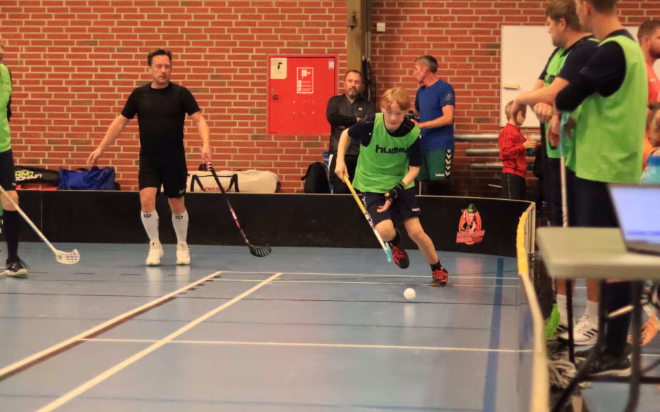 Floorball-sæson skudt i gang