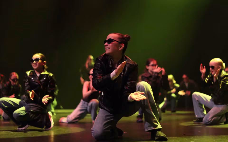 Dance Company Twenty Juleshow begejstrede 1200 publikummer