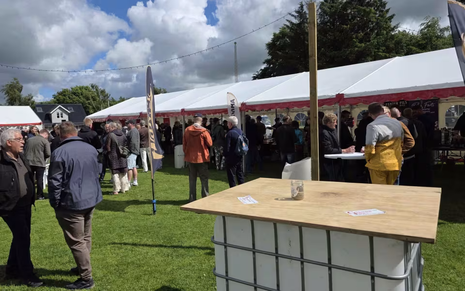 Ølgod BEER Festival 2026 bød på smag, musik og fællesskab - Se billeder fra dagen.