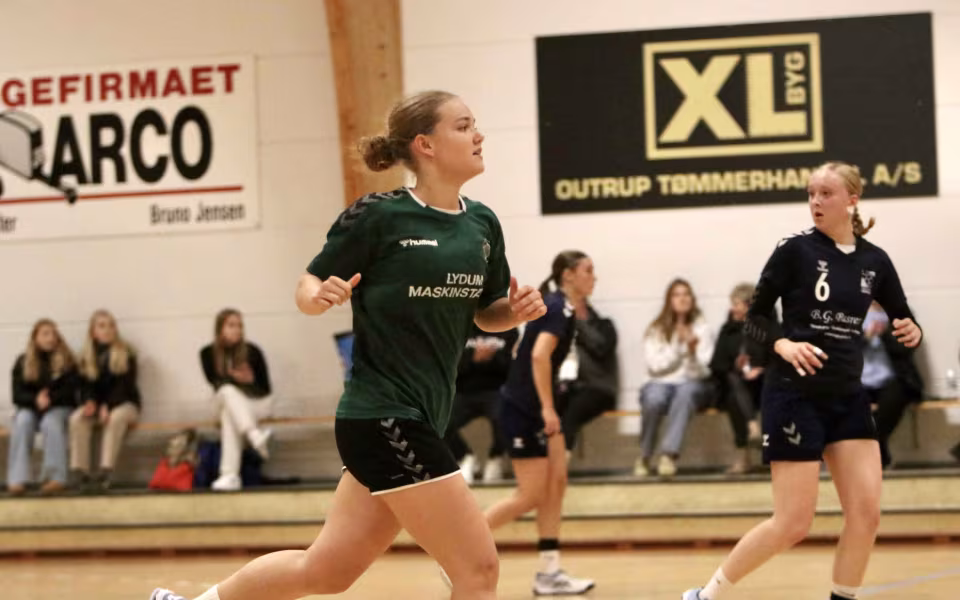 Endelig sejr til Blåbjergs U-19 piger